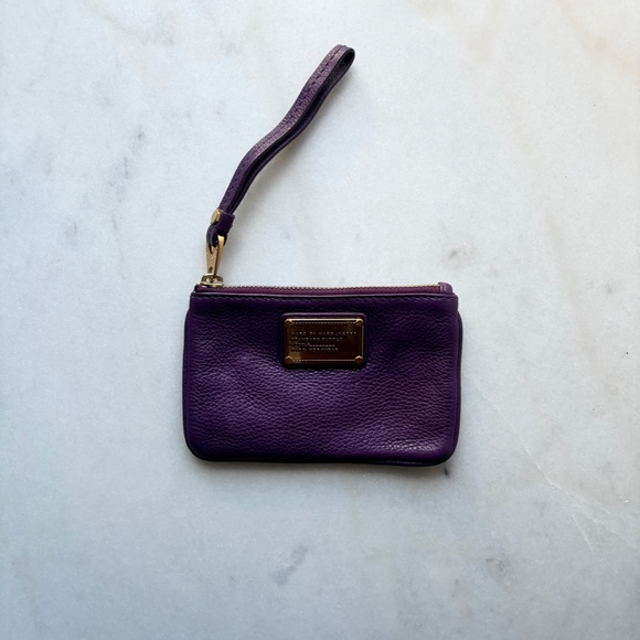 Marc by Marc Jacobs Classic Q Wristlet - Picture 2 of 7